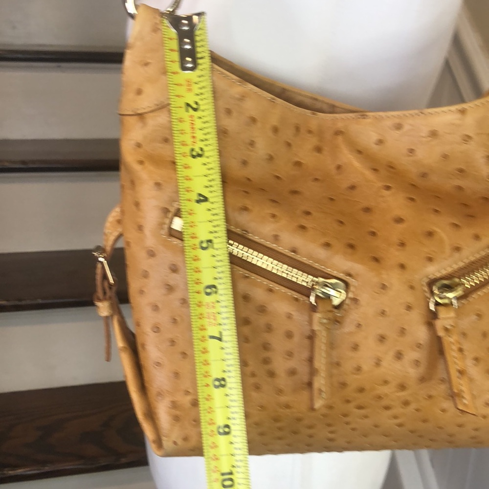 Vintage DOONEY & BOURKE Camel Ostrich Print Leather Shoulder Bag Hobo Design - Picture 11 of 14